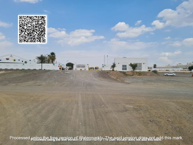 تملك الان ثاني قطعه من الشارع الرئيسي // بموقع مميز في المنامة 6