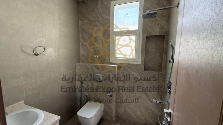 للبيع فيلا جديدة أول ساكن حجر طبيعي في بني ياس منطقة الوثبة  7