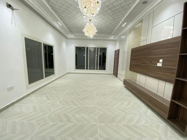 من أجمل فلل  الحليو  بعجمان للبيع السريع 4