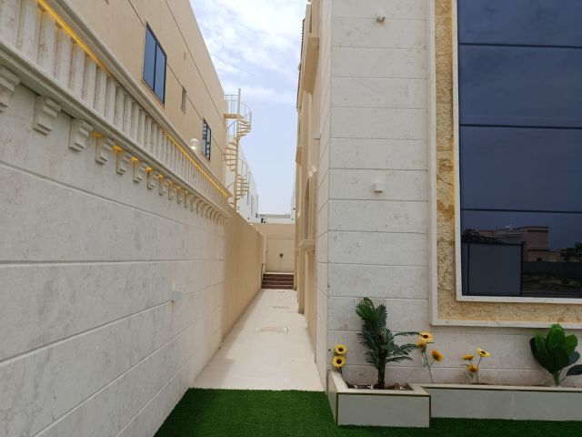 فيلا تحففففففة  في المويهات 10
