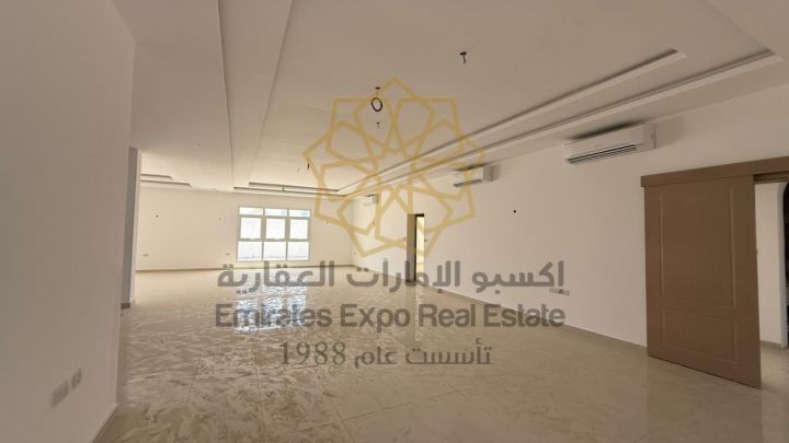 للبيع فيلا جديدة اول ساكن حجر طبيعي في بني ياس منطقة الوثبة   6