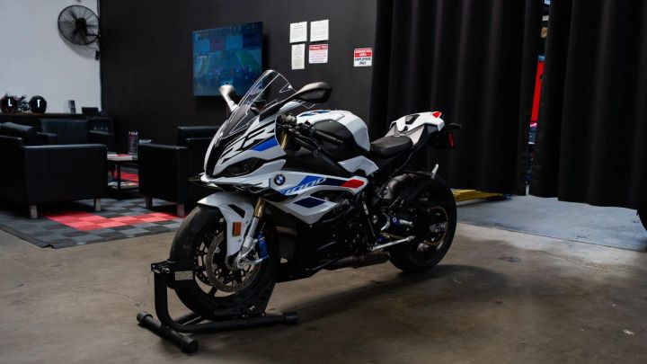 2024 BMW S1000RR M Package WhatsApp +17203061962 3