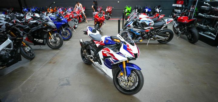 2023 Honda CBR1000RR- R Fireblade SP WhatsApp +17203061962 2
