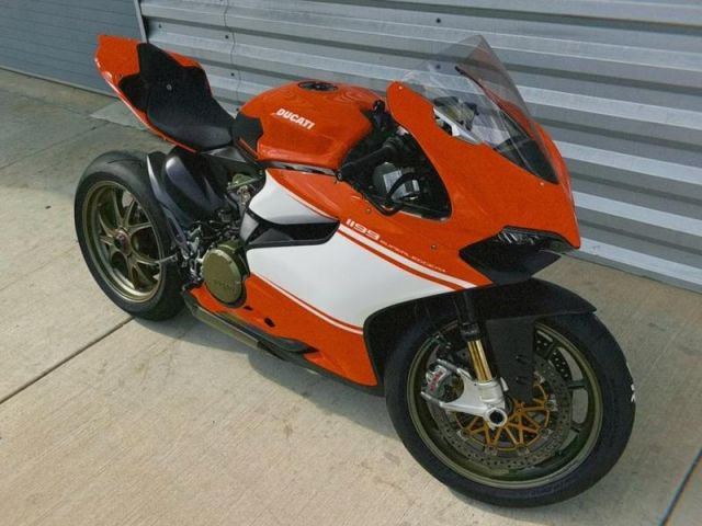 2014 Ducati 1199 Superleggera WhatsApp +17203061962
