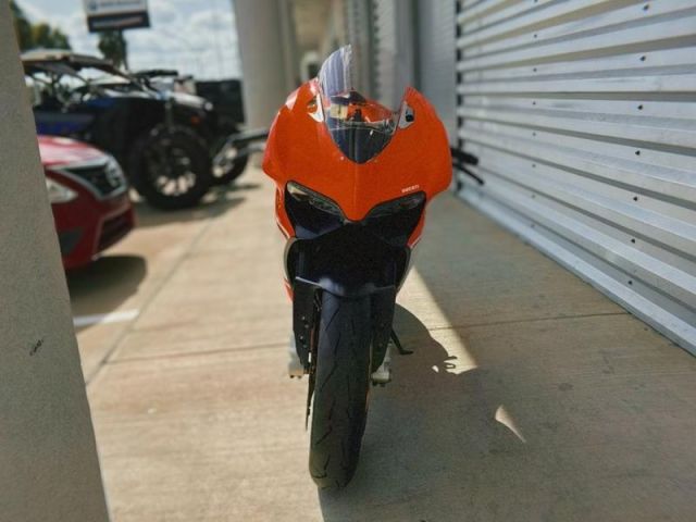 2014 Ducati 1199 Superleggera WhatsApp +17203061962 4