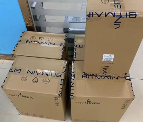 Bitmain zcash miner z15 pro 840k server wholesale stock 2000UsDT 2
