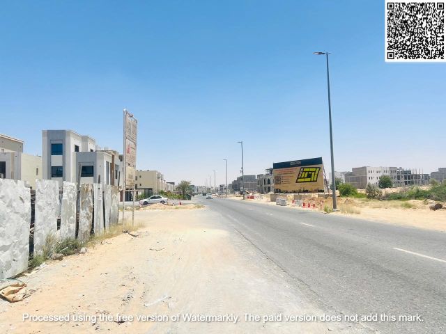 تمتلك قطعتين في منطقة تشهد تطور مستمر بسعر لا يكرر و يشمل الرسوم 4