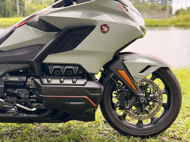 2021 Honda Gold Wing Tour Automatic DC 3