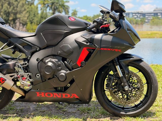 2017 Honda CBR1000RR ABS for Sale 4