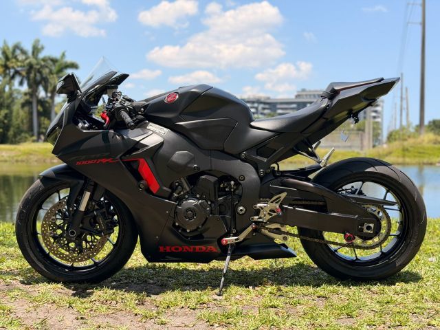 2017 Honda CBR1000RR ABS for Sale 7