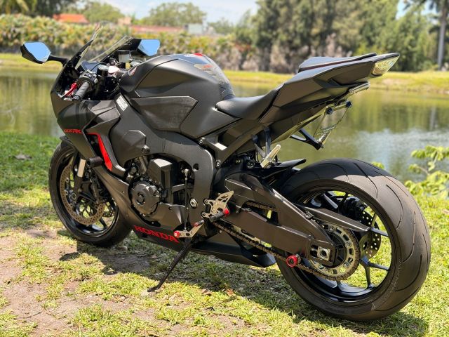 2017 Honda CBR1000RR ABS for Sale 8
