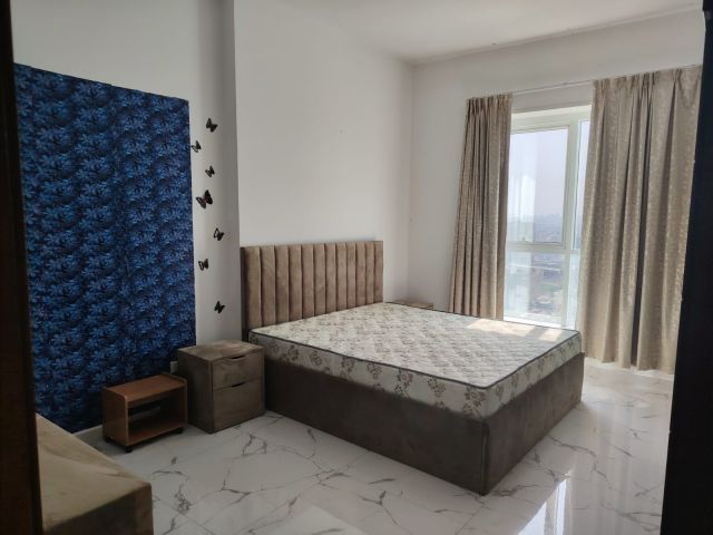 ✨ Premium Living in Oasis Towers! 1BR Apartment with FREE Parking