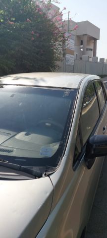 بيع سيارة نيسان تيدا 2012  ​Nissan Tiida  5