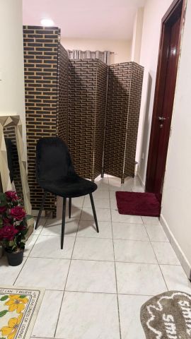 بارتشن للشباب العرب بالحي الانجليزي ... بالقرب من السوق الصيني