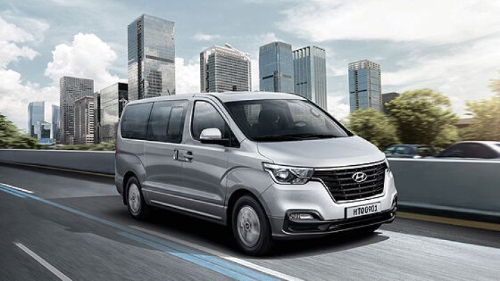 Hyundai H1 Rental for El Gouna Transfers | Private Airport & Hote