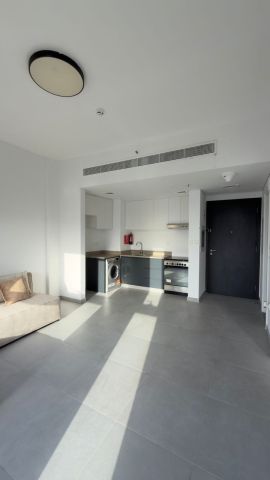 Al Jada 1 bedroom apartment for rent 2