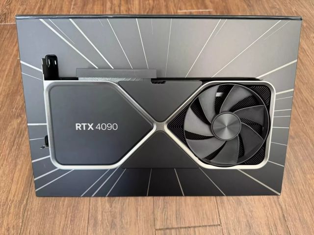 Nvidia GeForce RTX 4090 24GB 400$ 