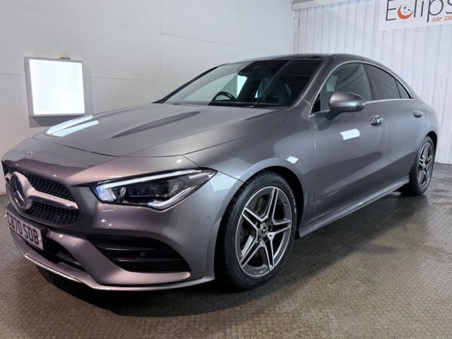 Selling the latest Mercedes-Benz CLA250 4Matic, 6