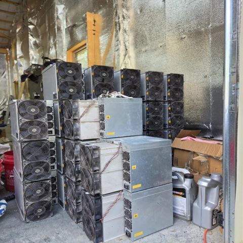New/USED stock Bitmain S21 Pro 234THs SHa256 S21 XP BTC asic Mine 3