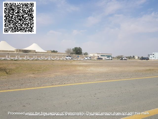 أرض سكنية منامة 8 زاوية شارعين | خلف مدرسة ابن حزم 3
