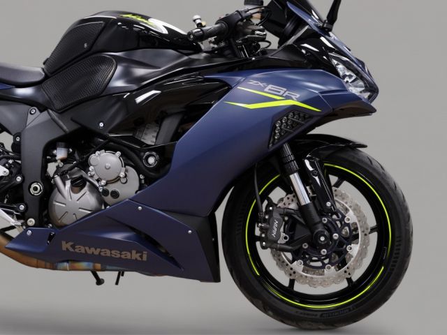 2023 Kawasaki Ninja ZX-6R 3