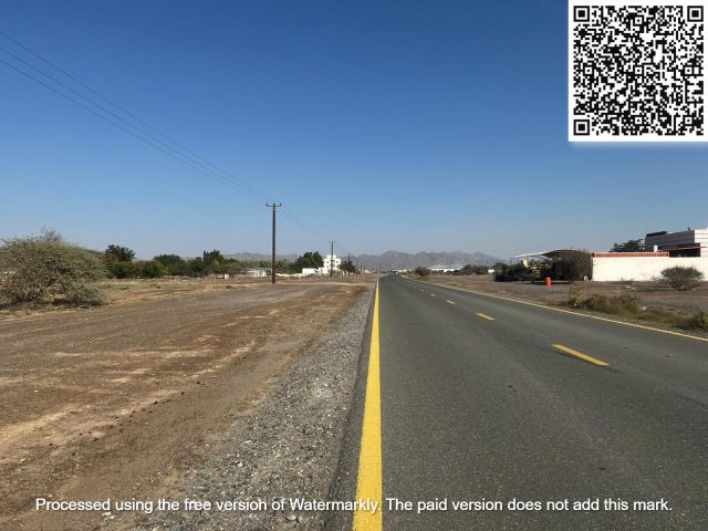 تملك الان قطعة مميزة بموقع استراتيجي وقريب من الشارع الرئيسي  2