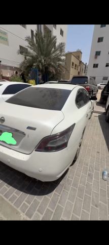Nissan maxima sv 2024 4