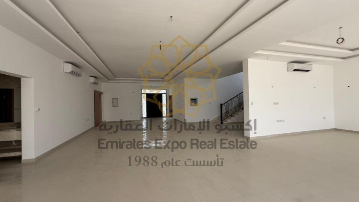للبيع فيلا جديدة أول ساكن حجر طبيعي في بني ياس منطقة الوثبة  9