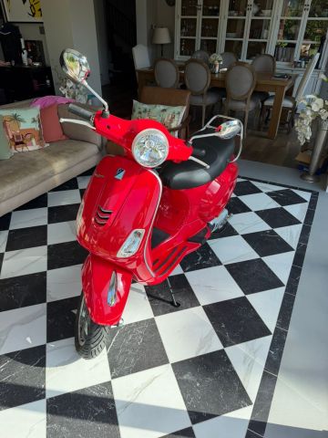 Brand new Vespa Vxl 150 abs 