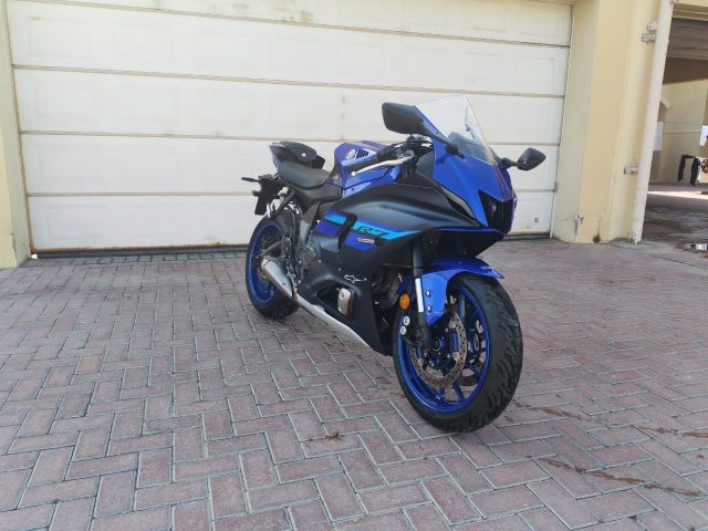 2024 Yamaha R7 WhatsApp +447565851209  2