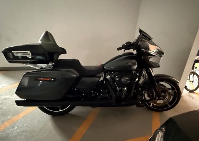 2025 Harley Davidson STREETGLIDE
