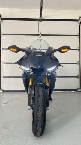 2024 Yamaha R1M 2