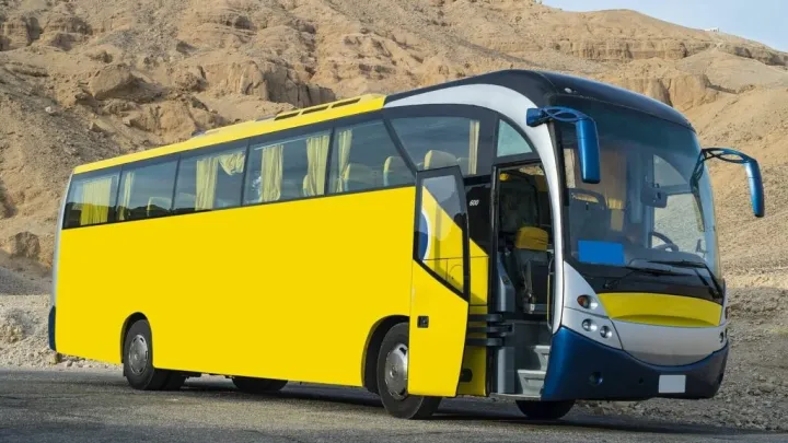 ? Rent Chevrolet Bus with Driver (2025–2026 Models) – Limousine 