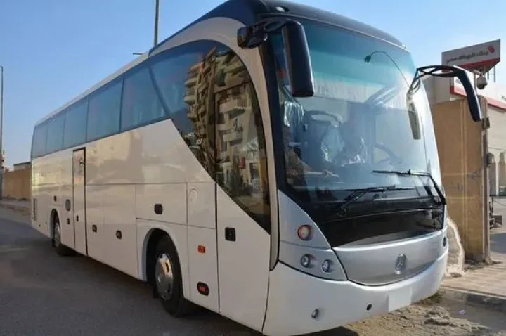 ? Rent Mercedes Bus with Driver (2025–2026 Models) – Limousine N