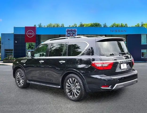 2022 Nissan Armada  3