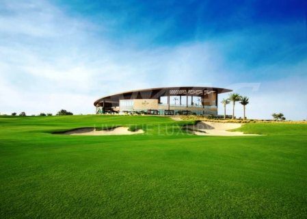 شقق باطلالة الجولف في دبي في أجمل موقع في دبي خلف مول الامارات 1