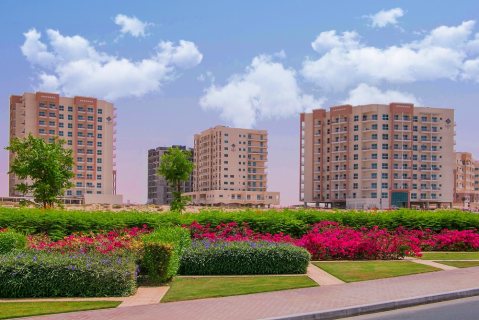 للسكن والاستثمار في قلب دبي و باسعار حصرية 1