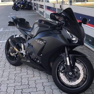 مطلوب سوزوكي GSXR 750cc 