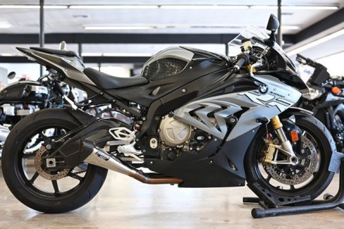 2018 BMW S1000RR AVAILABLE +971564580565