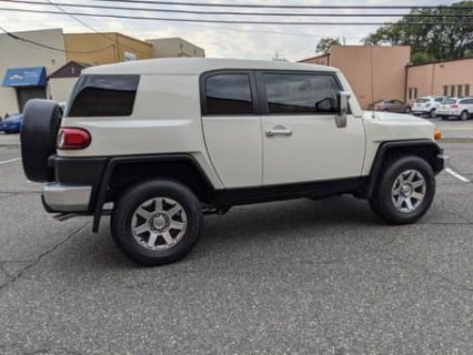 2014 TOYOTA FJ CRUISER