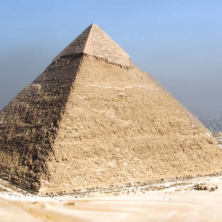 آثار وتحف متفرقة